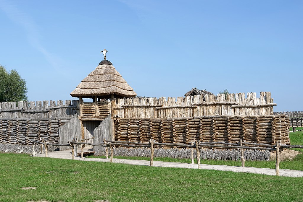 SZLAK PIASTOWSKI GNIEZNO-BISKUPIN-KRUSZWICA 